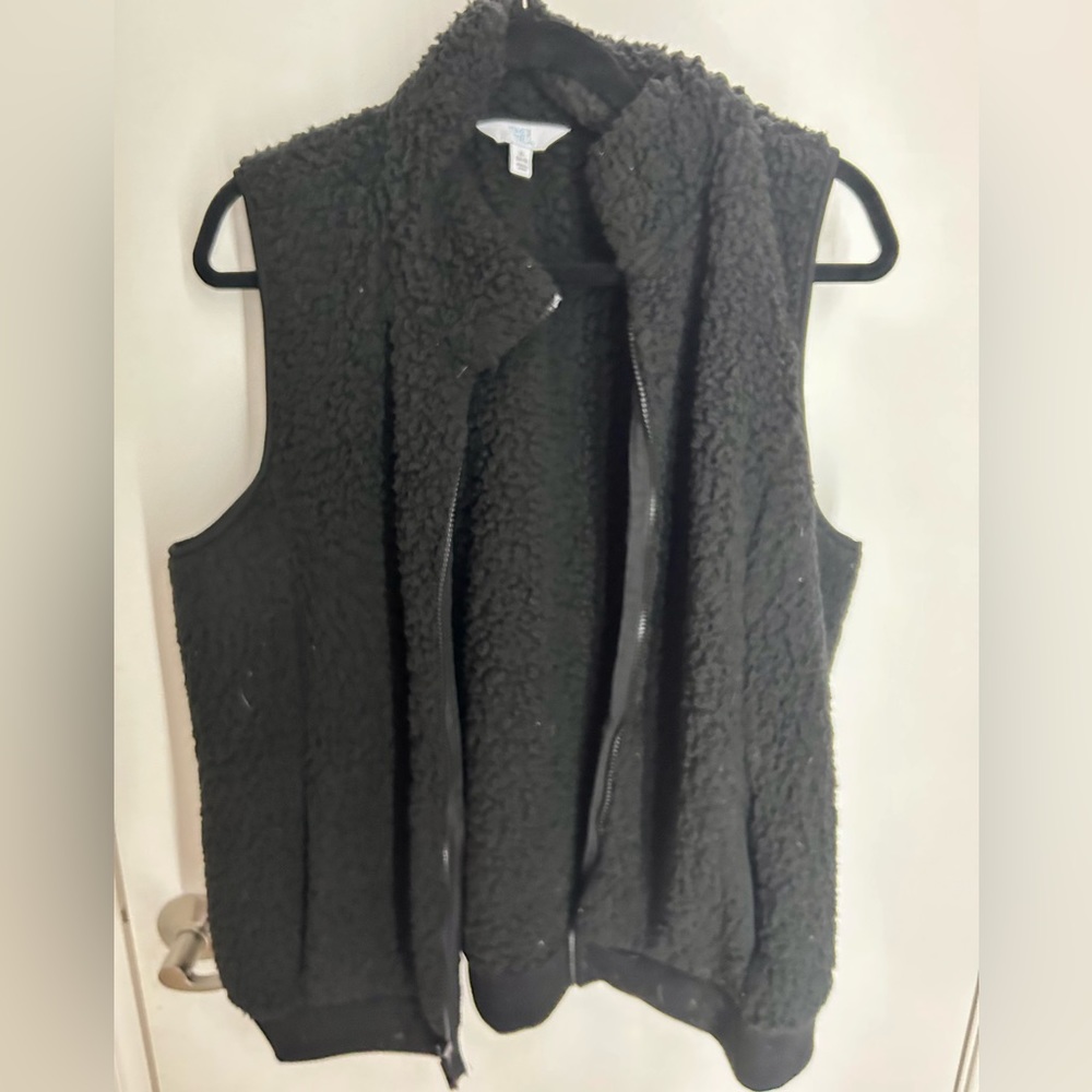 Time and Tru Zip Teddy Fur Vest